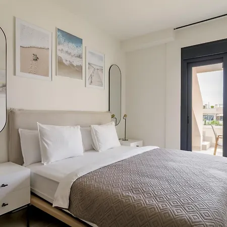 Private Jacuzzi, Heated Pool, Roof Terrace, Ac Apartment *
