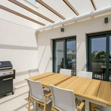 Private Jacuzzi, Heated Pool, Roof Terrace, Ac *