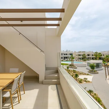 Private Jacuzzi, Heated Pool, Roof Terrace, Ac Torrevieja
