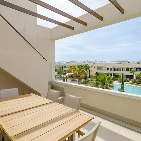 Private Jacuzzi, Heated Pool, Roof Terrace, Ac Torrevieja